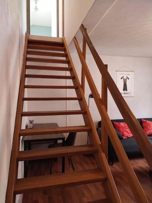 Charmant Appartement Au Calme Avec Parking Безансон Экстерьер фото